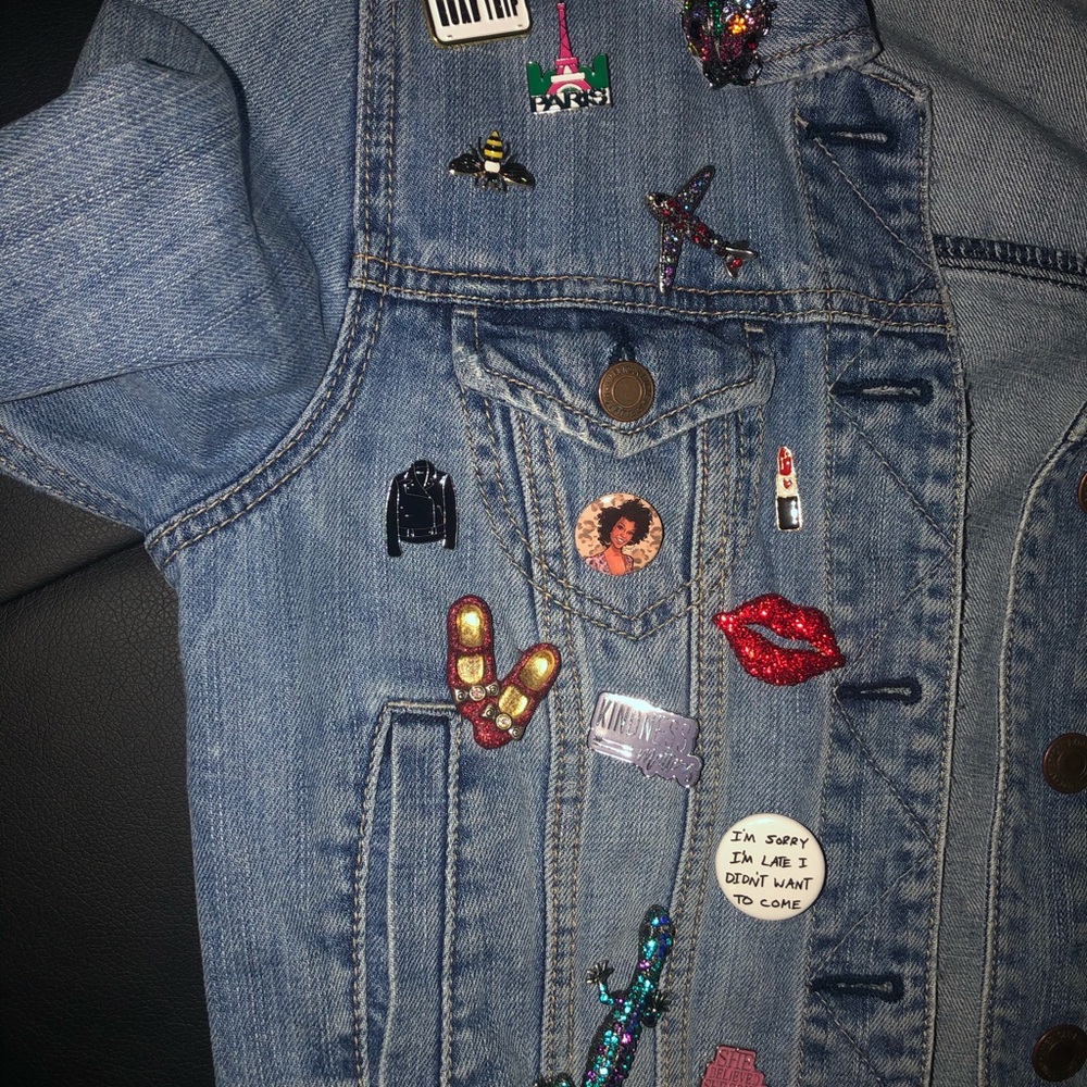 Light denim jean jacket - Picture 4 of 8